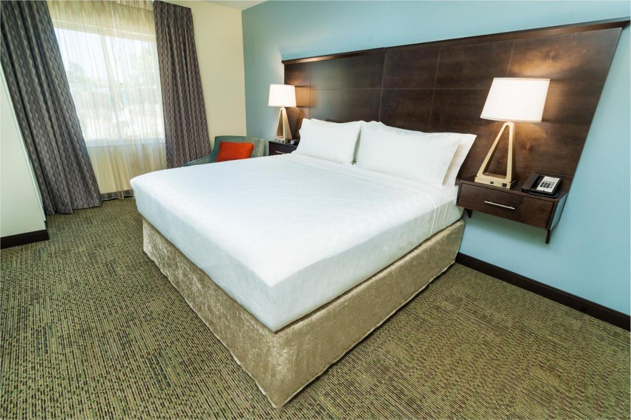 Staybridge Suites - Newark - Fremont By Ihg Bilik gambar